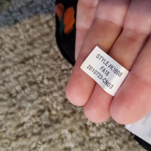 Madewell wrap top in Pressed Flowers, xxs - Picture 9 of 13